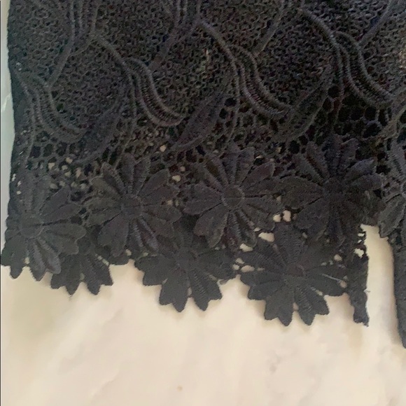 BLACK Lace Halter top, RUMOR, bought at LF, Plunge neck - Picture 4 of 7